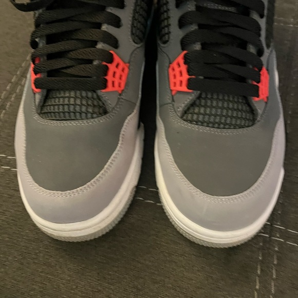 Jordan 4 Retro Infrared Size 11 DH6927 061 - Picture 4 of 9